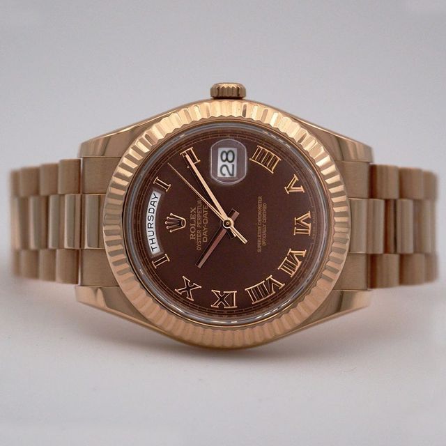 Rolex Day-Date II 218235 Image 2